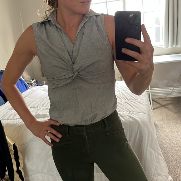 Business Top - Picture 2 of 5